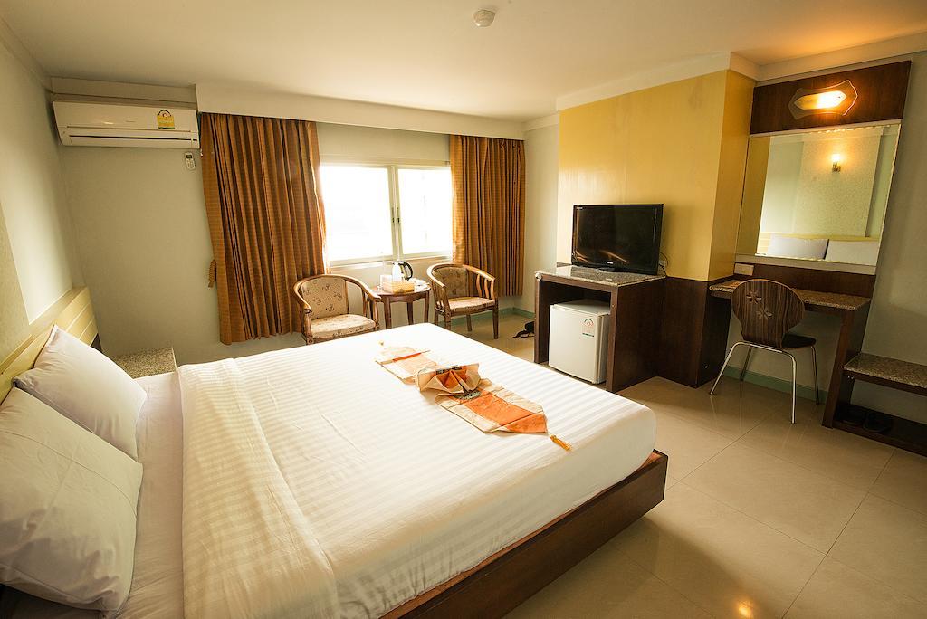 Satit Grand View Hotel Ban Khlong Phruan Extérieur photo