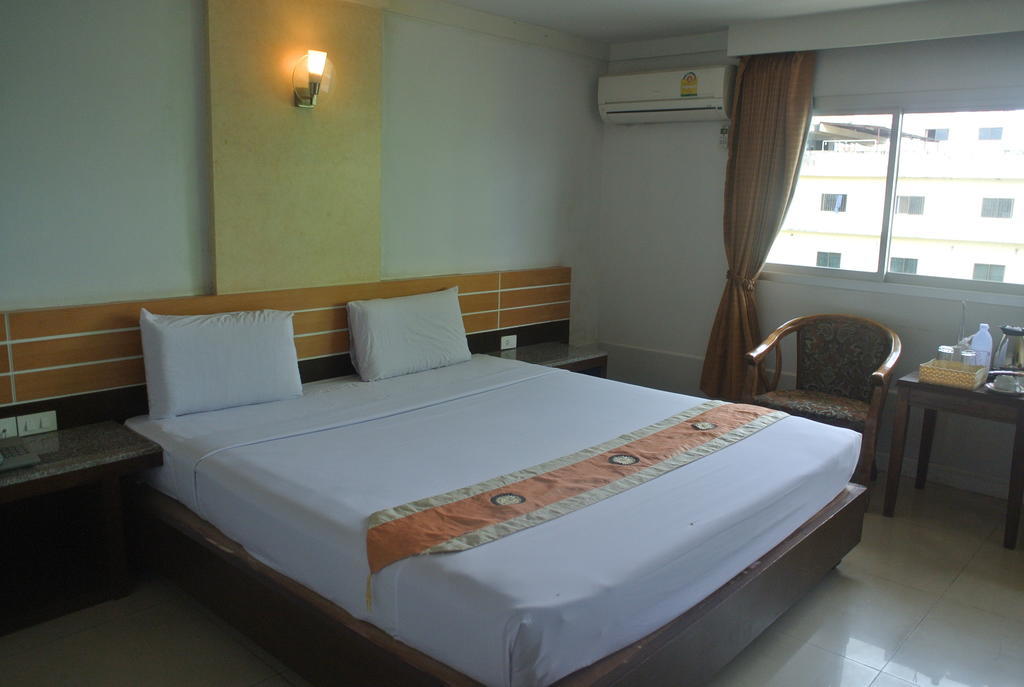 Satit Grand View Hotel Ban Khlong Phruan Extérieur photo